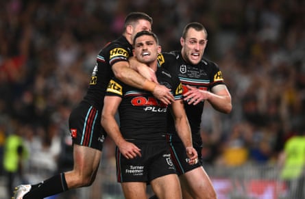 Nathan Cleary celebrates with teammates|445x291.1258625862586